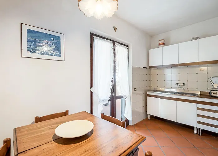 Giulia - A * Marina di Pietrasanta